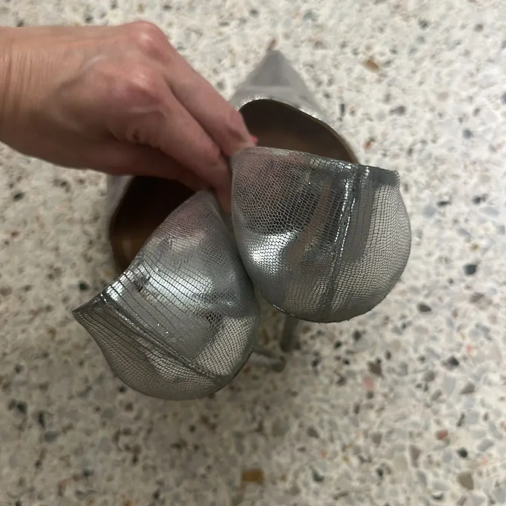 Salvatore Ferragamo silver metallic heels pumps 8.5